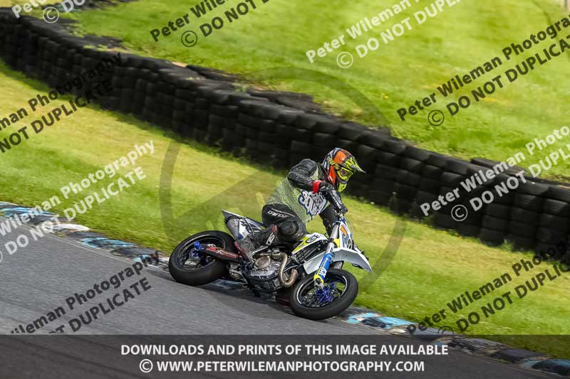 enduro digital images;event digital images;eventdigitalimages;lydden hill;lydden no limits trackday;lydden photographs;lydden trackday photographs;no limits trackdays;peter wileman photography;racing digital images;trackday digital images;trackday photos